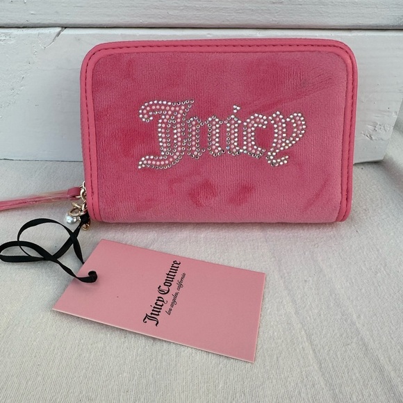 Juicy Couture Pink Velour Wallet with Sparkling Logo - Picture 1 of 5